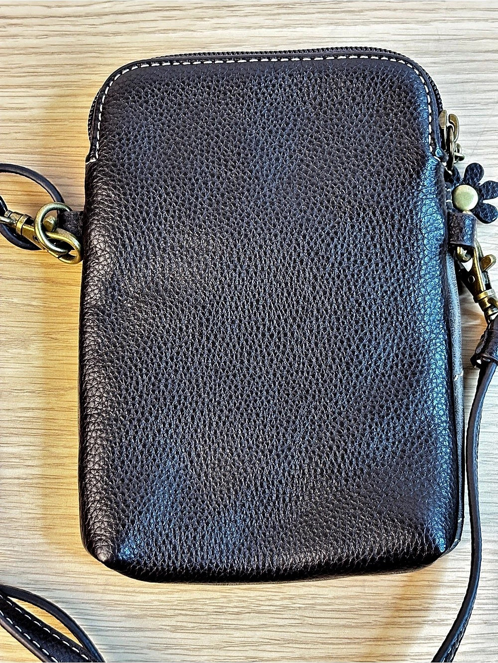 Chala Moose Cellphone Crossbody Bag Brown & Black Vegan Leather - Picture 8 of 8